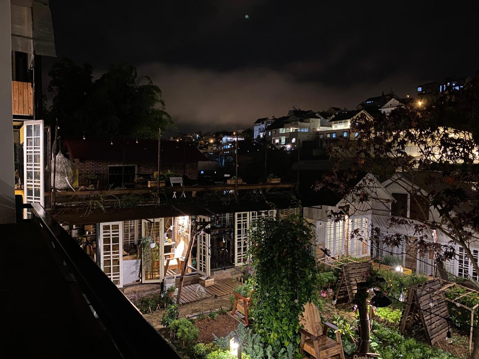 Ferienwohnung The Burrow Dalat Exterior foto