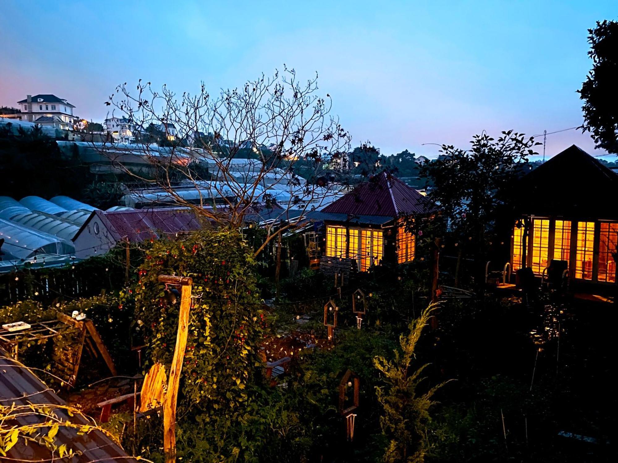 Ferienwohnung The Burrow Dalat Exterior foto